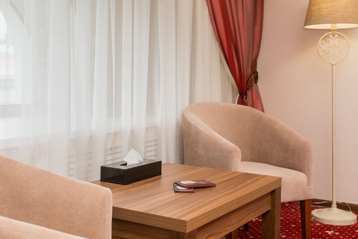 Room 16 of 23