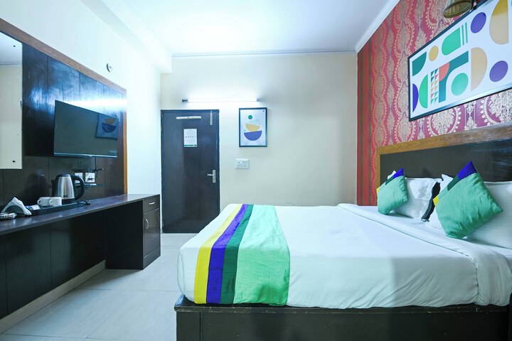 Room 15 of 45