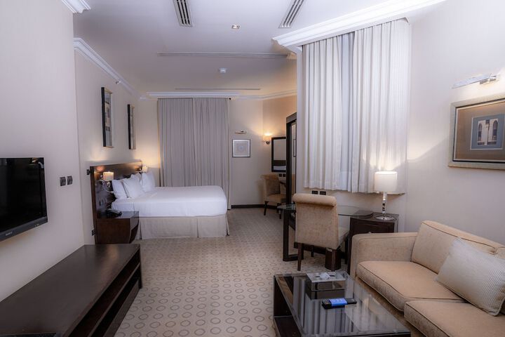 Room 14 of 46