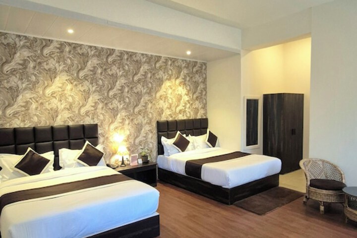 Room 10 of 39