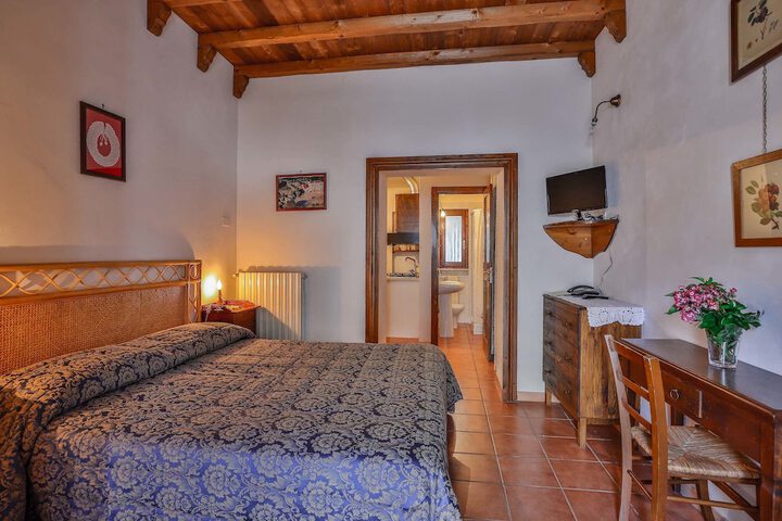Room 10 of 89