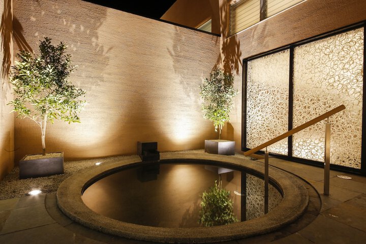 Spa 56 of 86