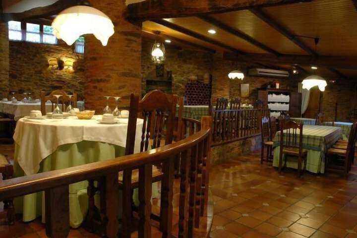 Dining Photos