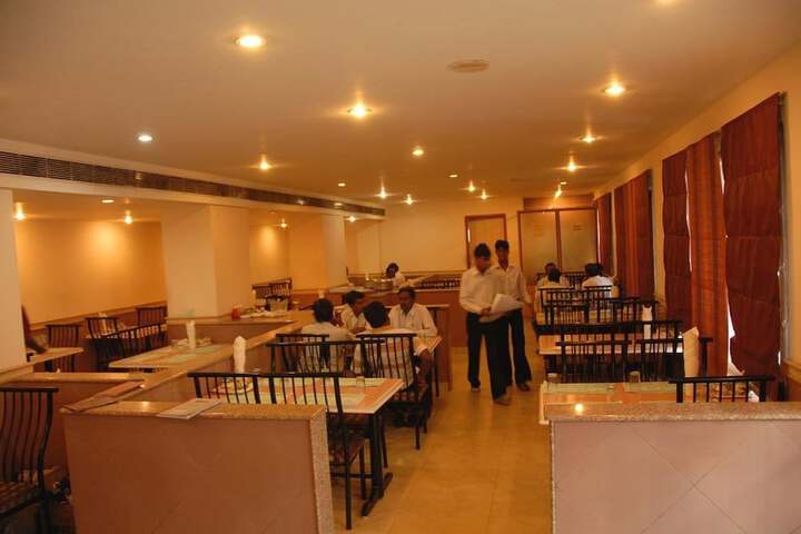 Dining Photos