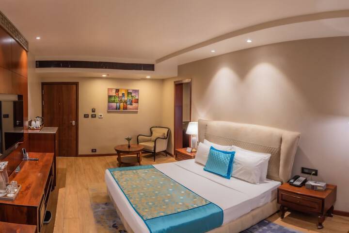 Room 30 of 89