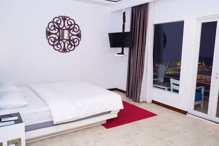 Room 19 of 130