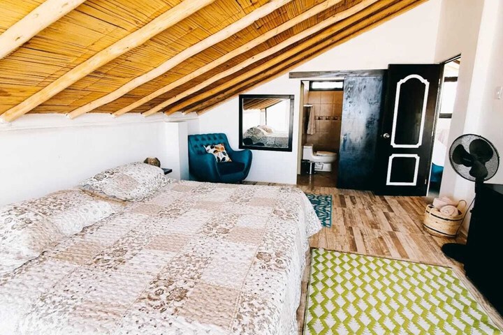 Room 10 of 48