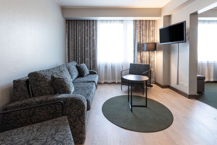 Room 41 of 69
