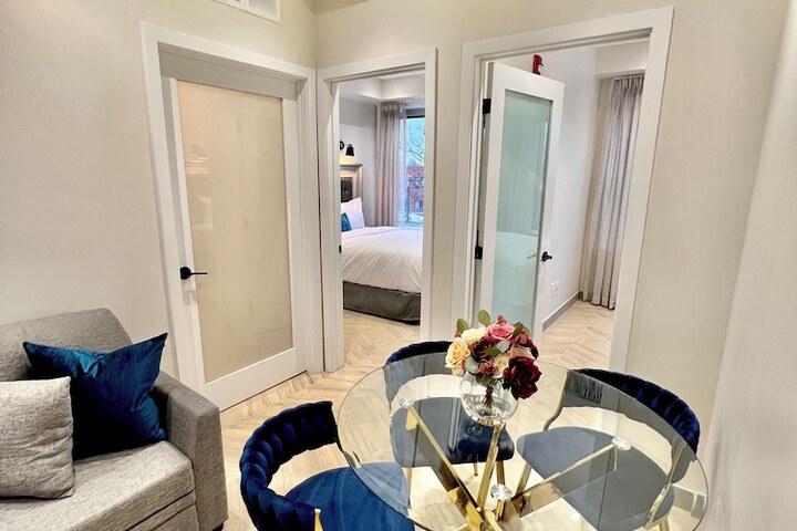 Room 15 of 28