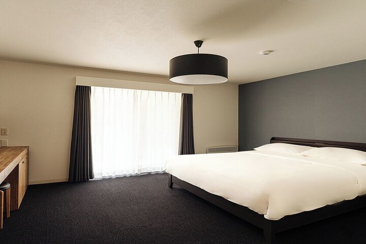 Room 28 of 57