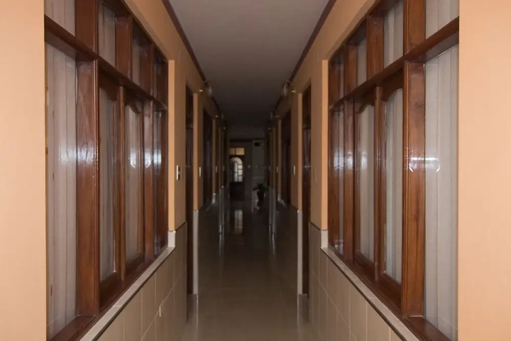 Room 11 of 14