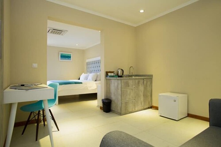 Room 19 of 40