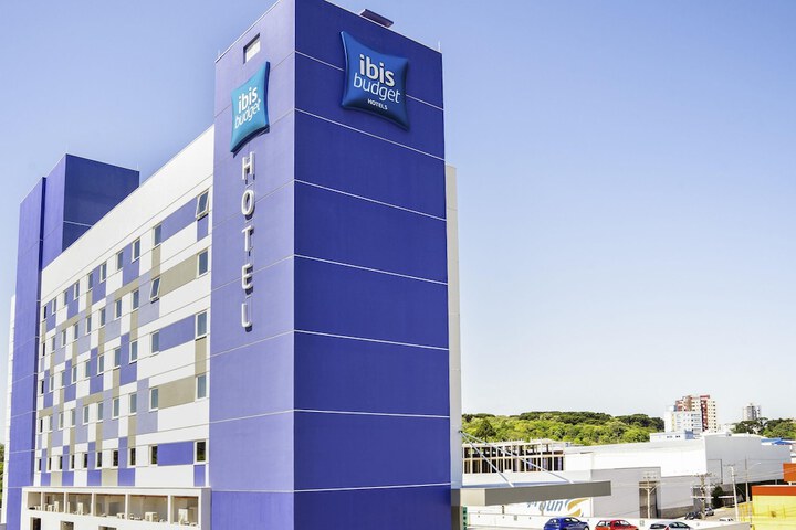 Hotel 62 of 66