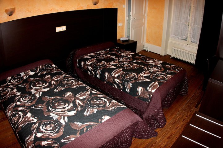 Room 34 of 118
