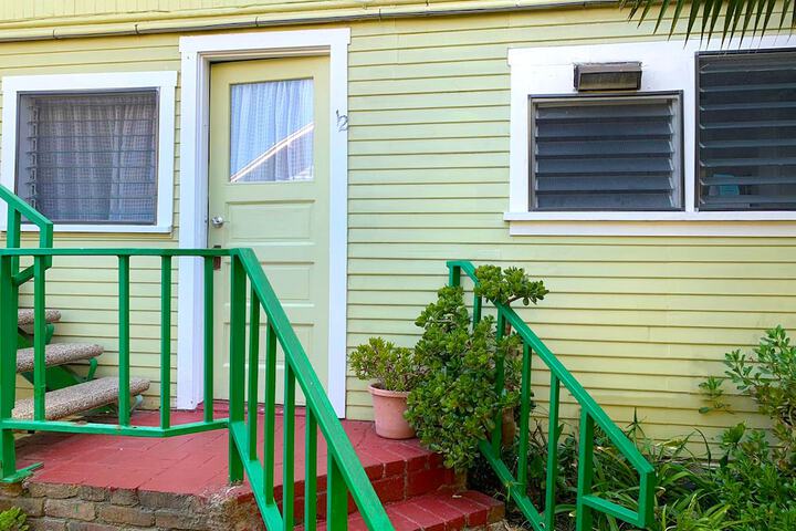 Hotel Exterior 132 of 135