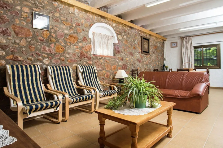 Luxurious Mansion in Albons Spain With Private Garden