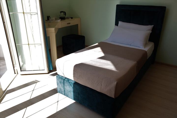 Room 20 of 87
