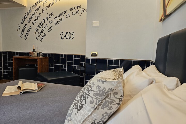 Room 20 of 67