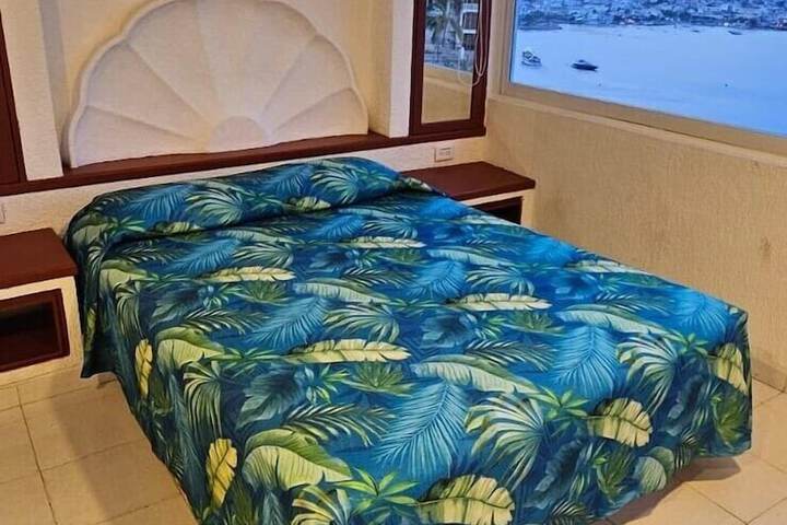 Room 10 of 70