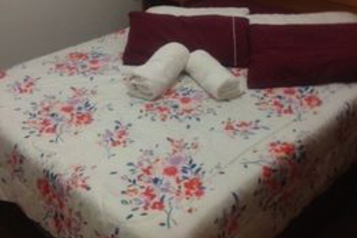 Room 4 of 5