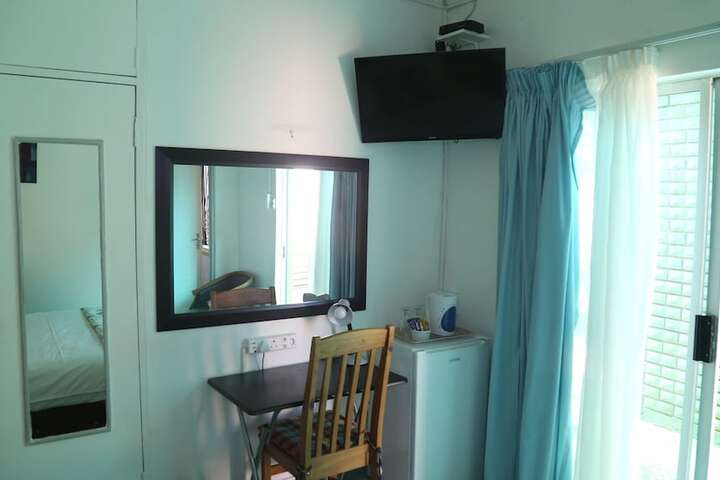 Room 22 of 68