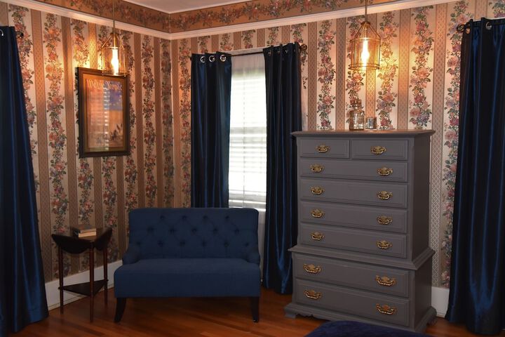 Room 10 of 96