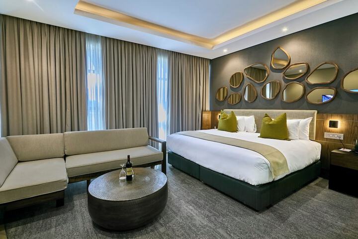 Room 10 of 171