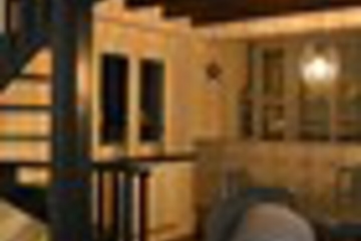 Room 77 of 165
