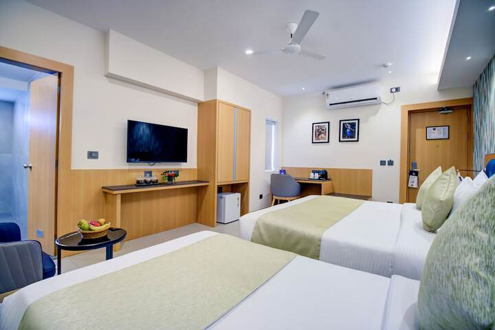 Room 13 of 51