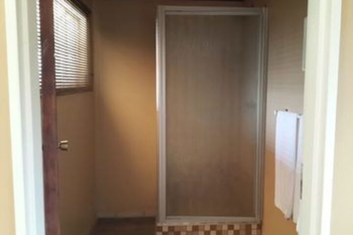 Room 5 of 48