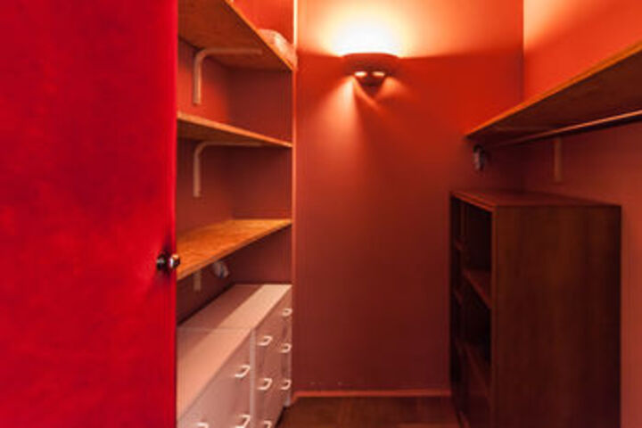 Room 8 of 49