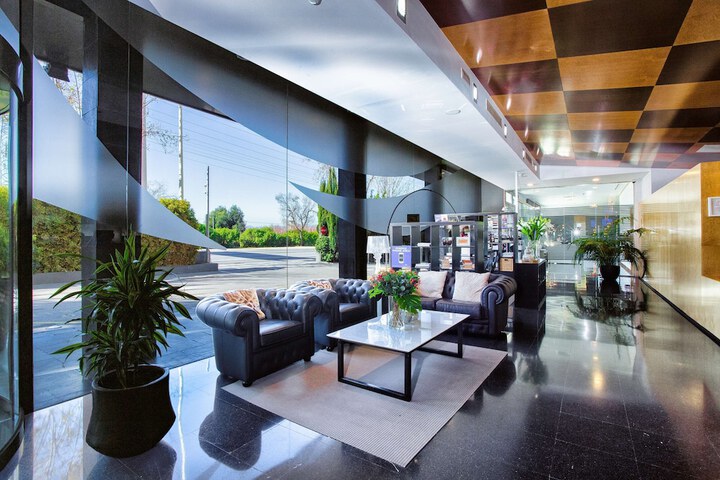 Hotel Interior 4 of 105