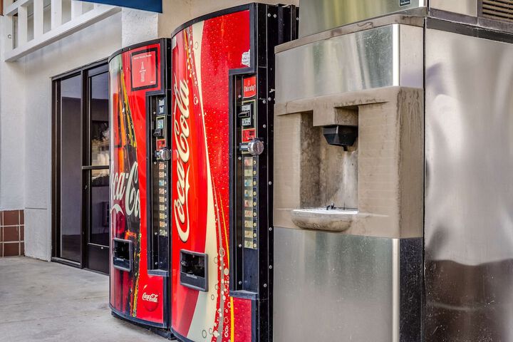 Vending machine