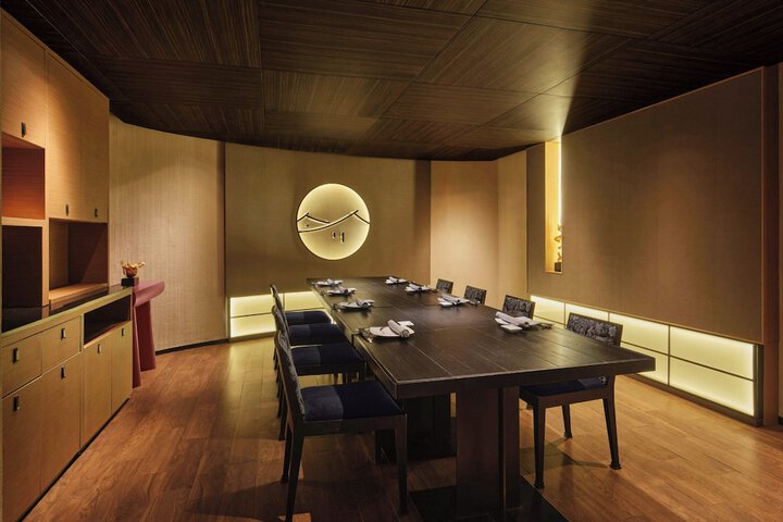 Dining 87 of 125
