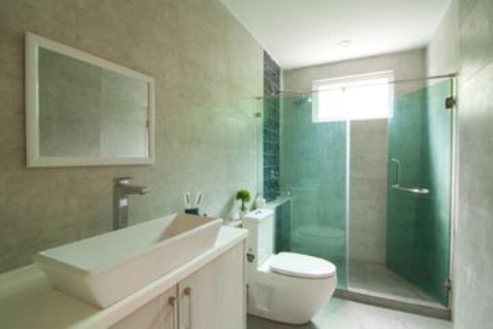 Room 2 of 26