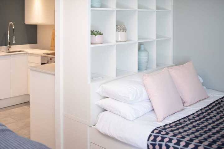 Room 2 of 25