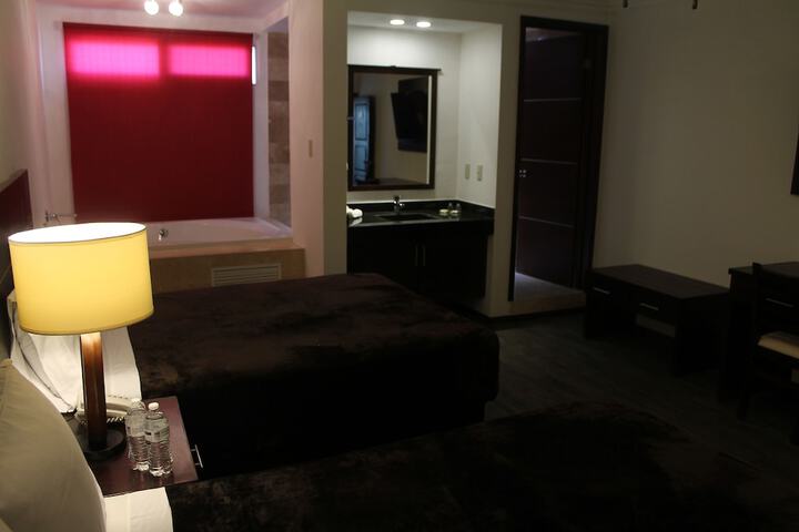 Room 16 of 52
