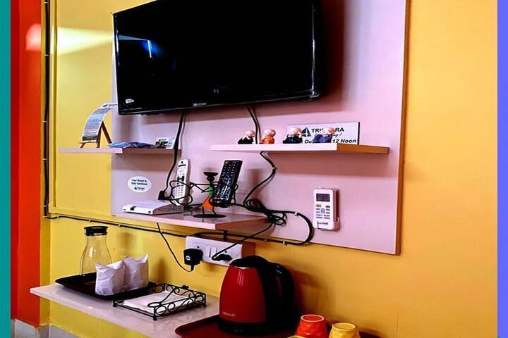 Room 15 of 37