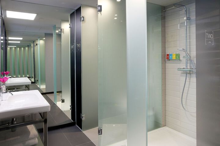 Clean Restrooms