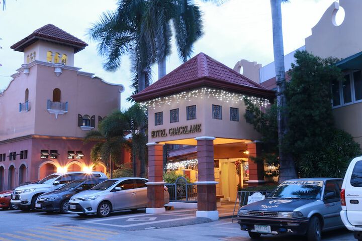 Hotel Gracelane