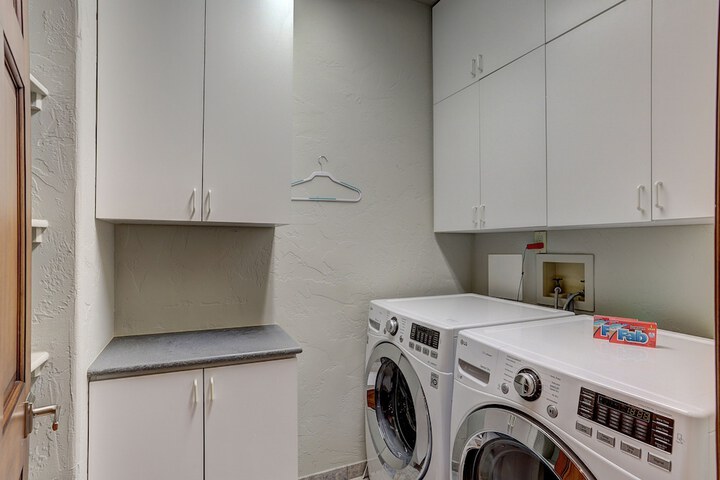 Laundry 288 of 493