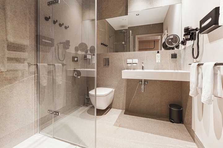 Clean Restrooms