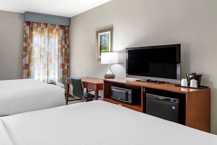 Room 11 of 41