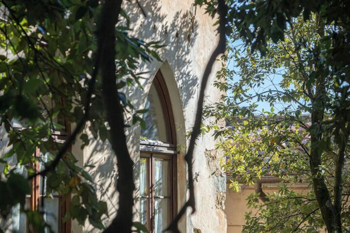 Hotel Exterior 193 of 196