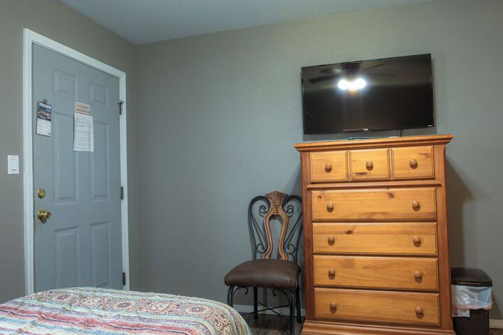 Room 337 of 917