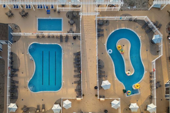 Hotel 64 of 67