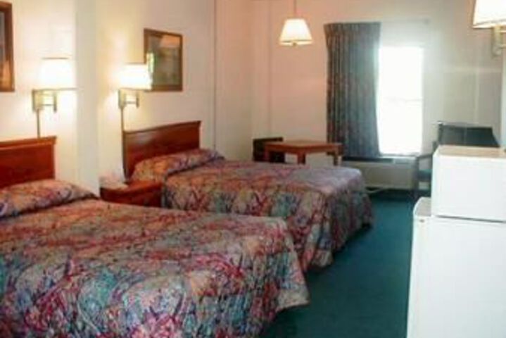 Room 14 of 34