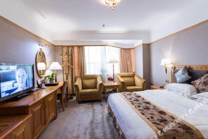 Photo of Oriental Hyat Hotel