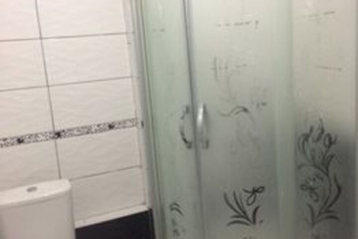 Room 3 of 18