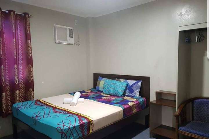 Room 6 of 21